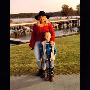 Meet your Posher, Taylore